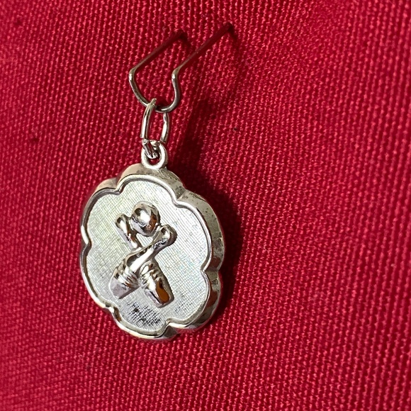 *Flawed* RQC Sterling Bowling Scalloped Disc Charm - Picture 12 of 15